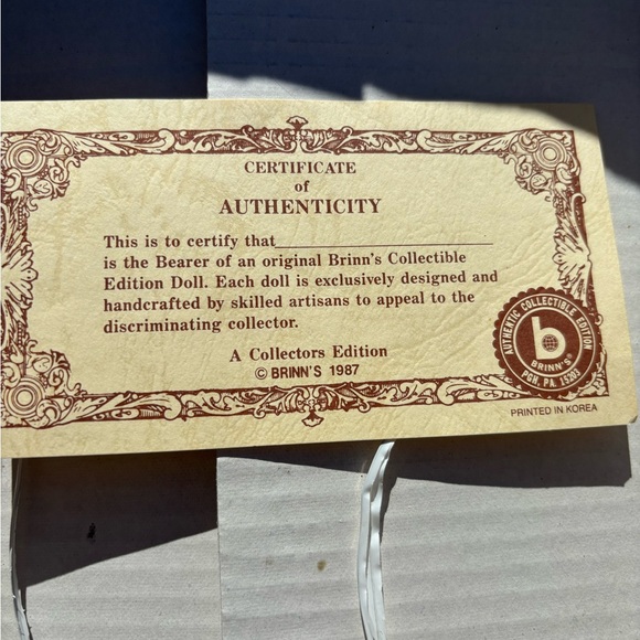 Vintage 1987 Porcelain Bride Doll - Picture 3 of 5